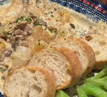Truffle Golden Ear Mushroom Cream Stew Chicken