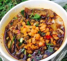 Beef tendon noodles