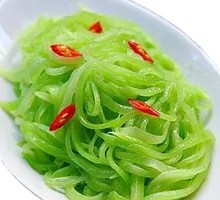 Stir-Fried Lettuce Slices