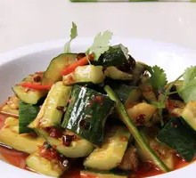 Knife-Pounded Cucumber
