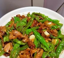 Aged Chili and Pork Stir-Fry