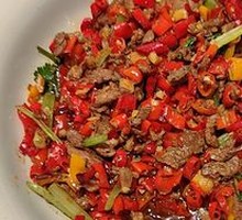 Stir-Fried Beef with Yellow Onion