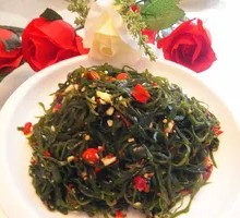 Thin seaweed strips
