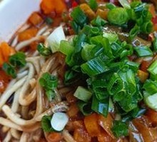 Traditional Hot Dry Noodles