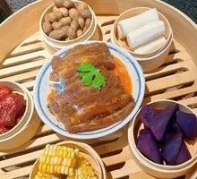Sauce-Flavored Steamed Pork with Rice Flour