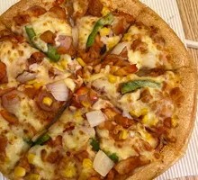 Crispy Orlean Grilled Chicken Pizza