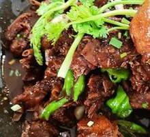 Braised Duck with Pig's Trotter