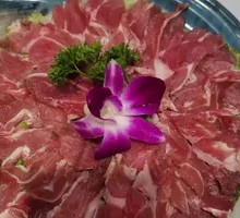 Freshly Sliced Lamb