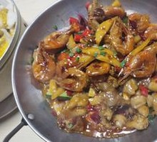 Spicy Frog Legs with Shrimp