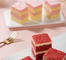 Mousse Cake