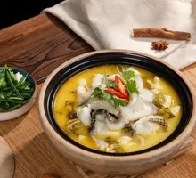 Hot Pot Sour Cabbage Fish