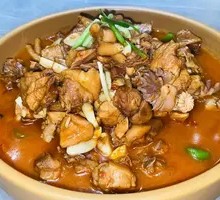 Rural Earthen Pot Chicken