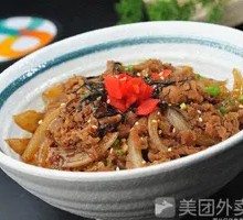 洋葱牛肉盖浇饭