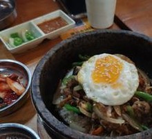 Beef Stone Pot Rice Bowl
