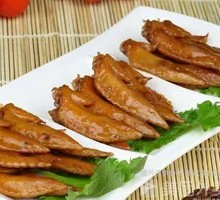 Spiced Braised Chicken Wing Tips
