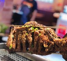 Charcoal-Grilled Lamb Leg