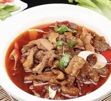 Gongan Beef Three Fresh Hot Pot