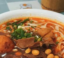 Signature Pig Trotter Noodles