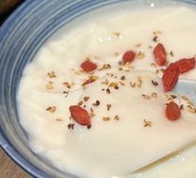 Osmanthus Rice-Stuffed Tofu Pudding