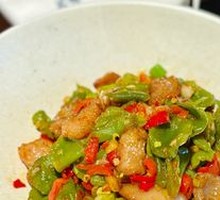 Dry Asparagus Stir-fried with Pig's Neck
