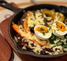 Hand-Pressed Beef Tomato Quinoa Rice