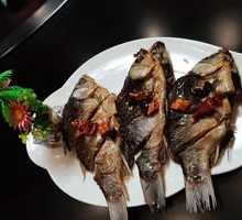 Ancient Method Pan-Fried Crucian Carp