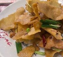Fried Tofu Skin with Garlic