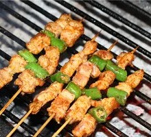 Green Pepper and Pork Skewers