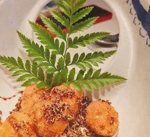 Crispy Red Cliff Pepper-Flavored Squab