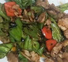 Dry Pot Mongolian Beef