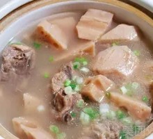 Lotus Root and Pork Bone Soup