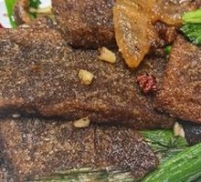 Fern Bar Stir-Fried with Preserved Pork