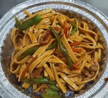 Stuffed Tofu Skin and Pork Rice in Clay Pot