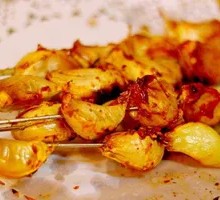 Grilled Garlic Skewers
