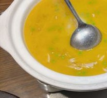 Sweet Green Peas Stewed with Pig's Trotter