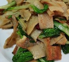 Stir-fried Huangpi Tofu Noodles