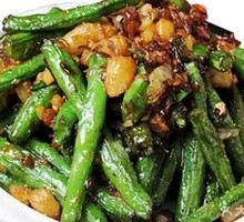 Stir-fried Pig Intestine with Green Beans