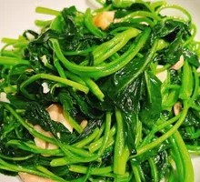 Stir-Fried Spinach