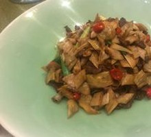 White Pepper Stir-Fried Wagyu Beef