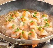 Dancing Shrimp with Rice Noodles