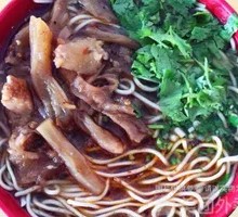 Beef and Beef tendon noodles