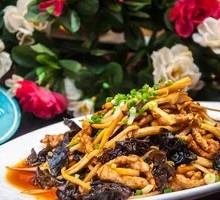 Fish-Flavored Shredded Pork