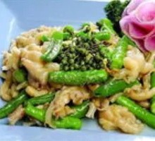 Wang Xiaoqi's Hand in Hand