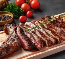 Australian Grass-Fed 200-Day Tomahawk Steak