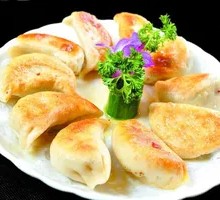 Fresh Pork Dumplings with Mushrooms