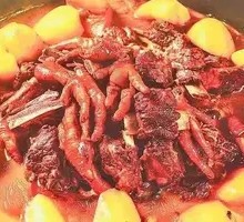Pork Rib and Chicken Claw Hot Pot