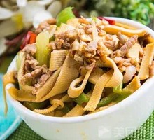 Shredded Pork with Tofu Skin