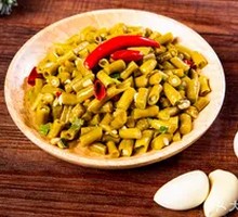 Garlic Sichuan Pickled Beans