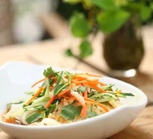 Chongqing-Style Duck Intestine Cold Noodles