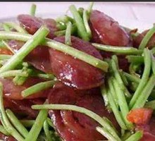 Stir-fried Mud Crab with Homemade Sausage